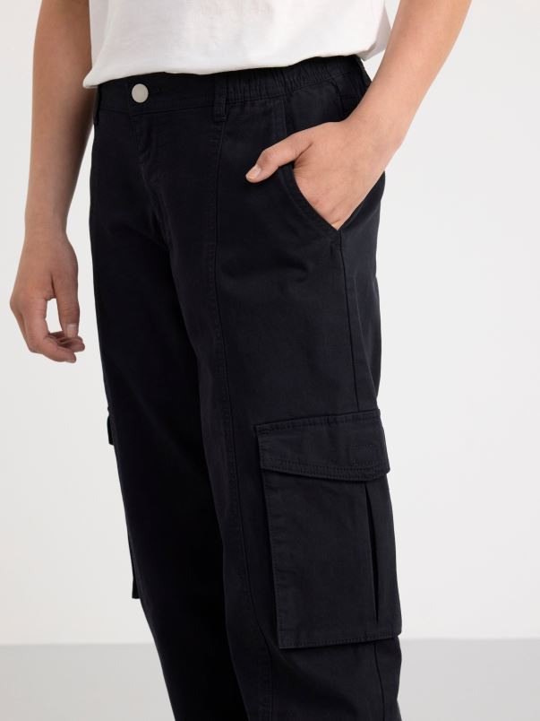 îmbrăcăminte VHZ2F2449 pantaloni cargo cu talie obișnuită drept vanja copii negru Lindex