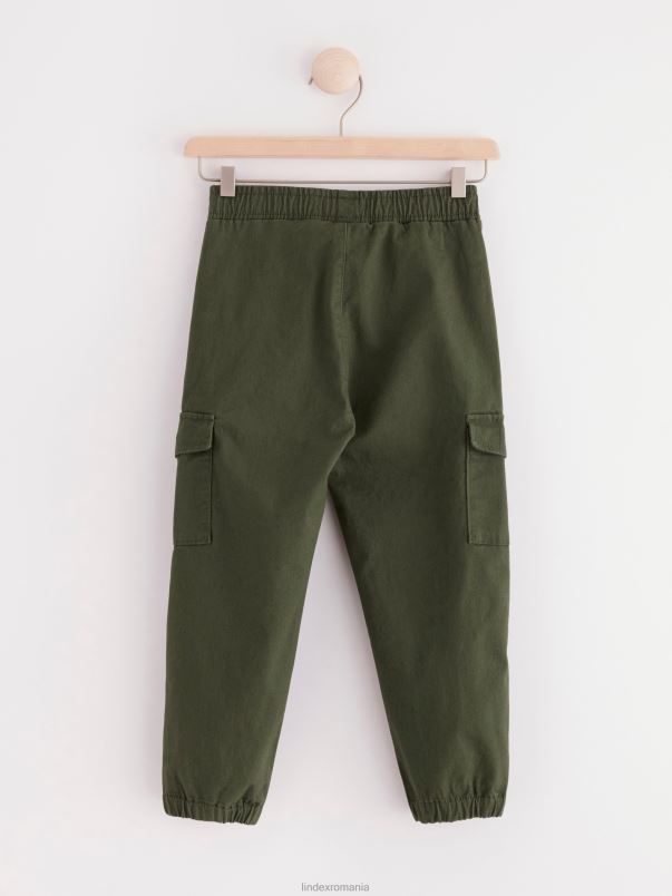 îmbrăcăminte VHZ2F2469 pantaloni cargo copii verde kaki închis Lindex