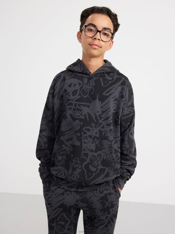 îmbrăcăminte VHZ2F3437 hanorac cu imprimeu peste tot și periat în interior copii negru Lindex