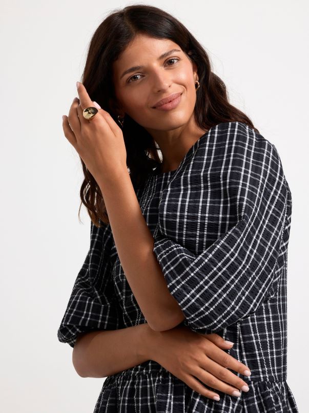 îmbrăcăminte VHZ2F4 rochie mini cu maneci bufante femei negru Lindex