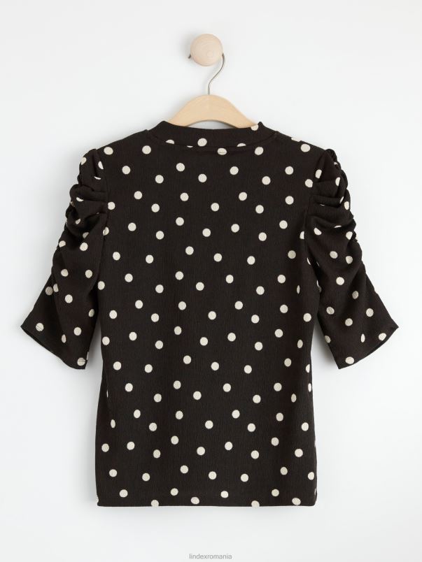 îmbrăcăminte VHZ2F314 top texturat cu maneci bufante femei maro inchis Lindex